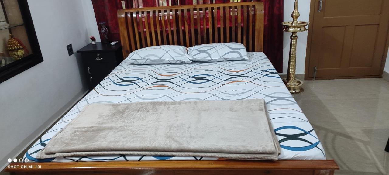 Vyshnavi Home Stay Thanniyam 部屋 写真